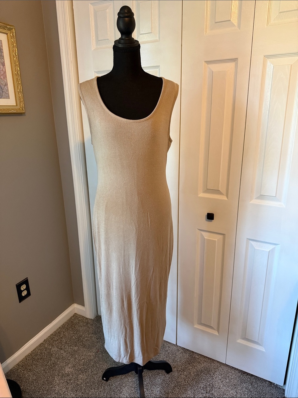 Rachel Zoe Beige Sleeveless Midi Scoop Neck Dress